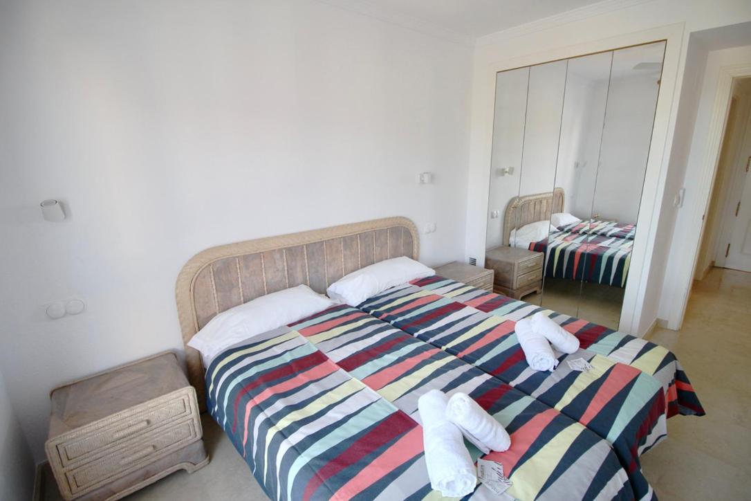 Atico Con Piscina Privada En Primera Linea Appartement Dénia Buitenkant foto