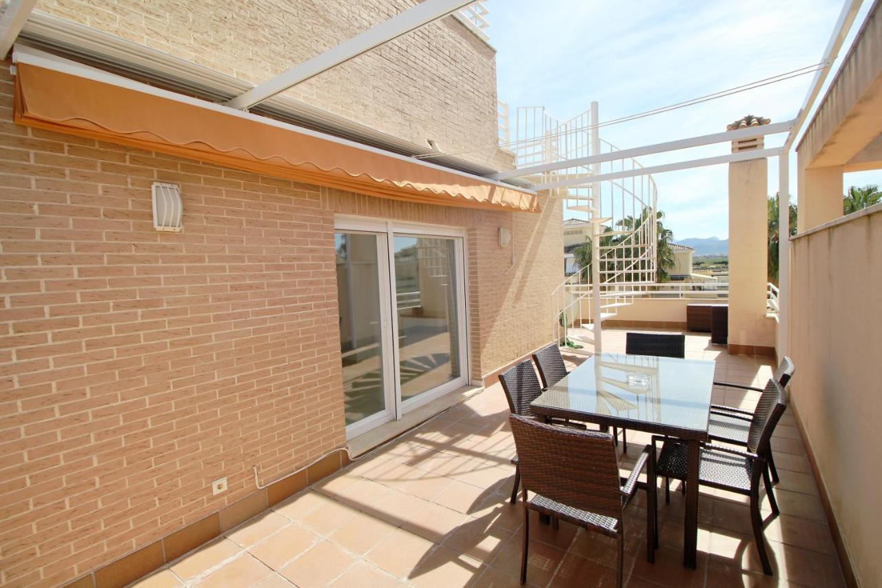 Atico Con Piscina Privada En Primera Linea Appartement Dénia Buitenkant foto
