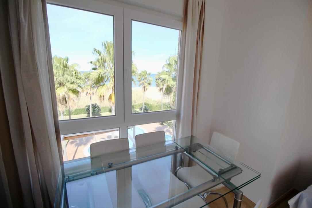 Atico Con Piscina Privada En Primera Linea Appartement Dénia Buitenkant foto