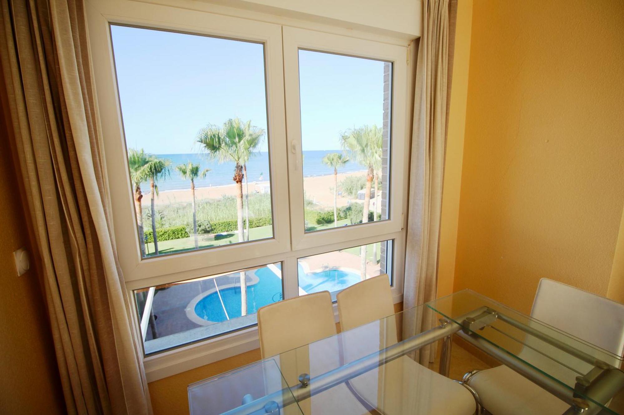 Atico Con Piscina Privada En Primera Linea Appartement Dénia Kamer foto